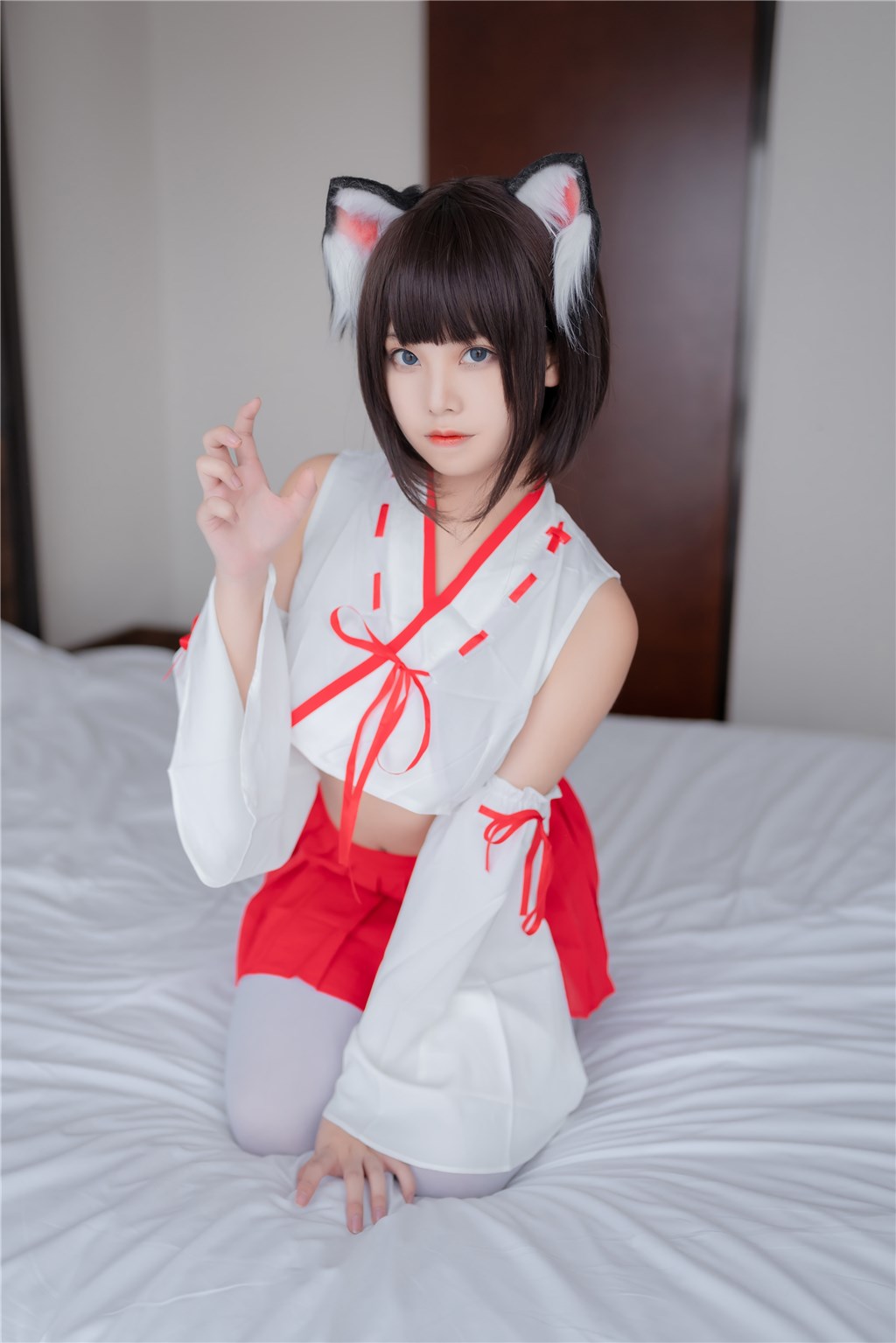 红色巫女服