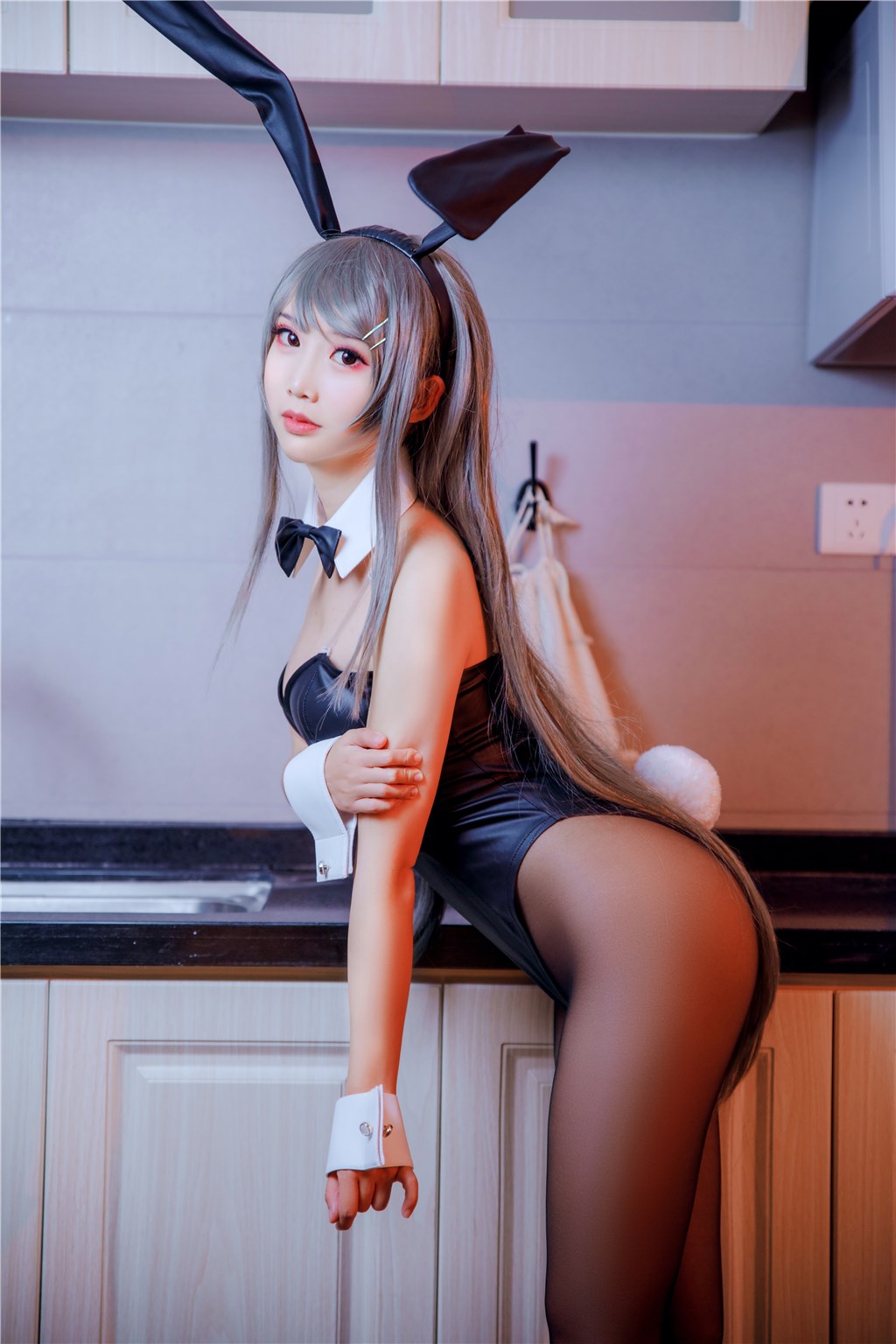 爱宕和兔女郎学姐