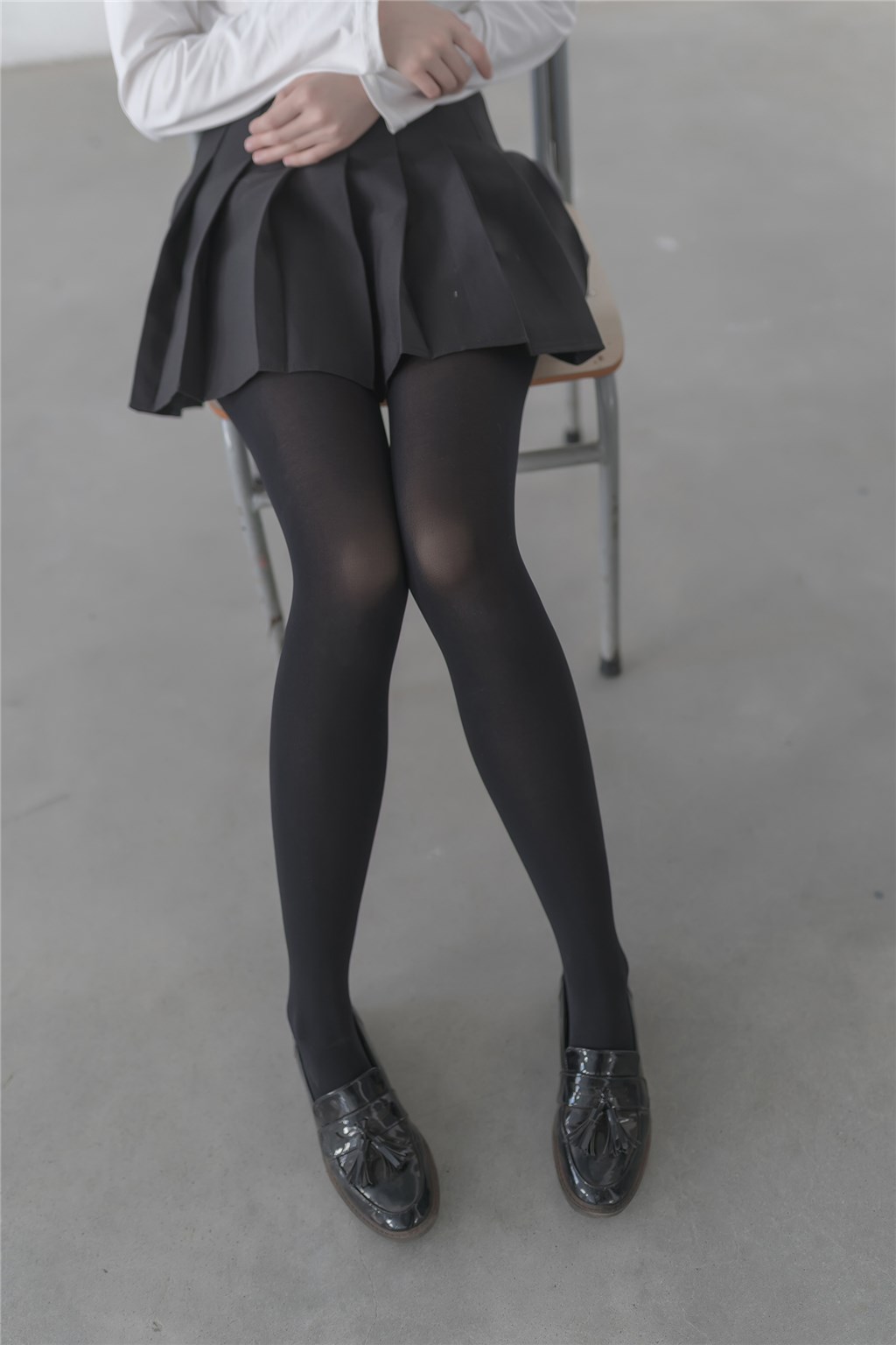 冬天里的黑袜