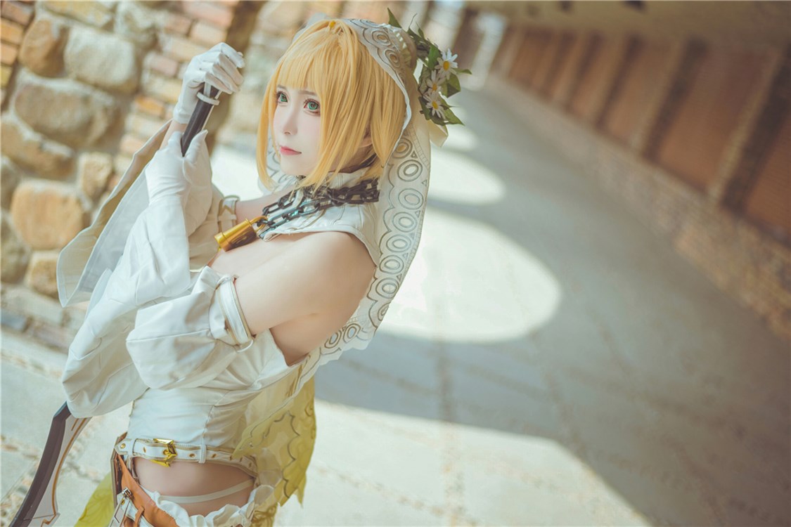 超棒的大长腿cos