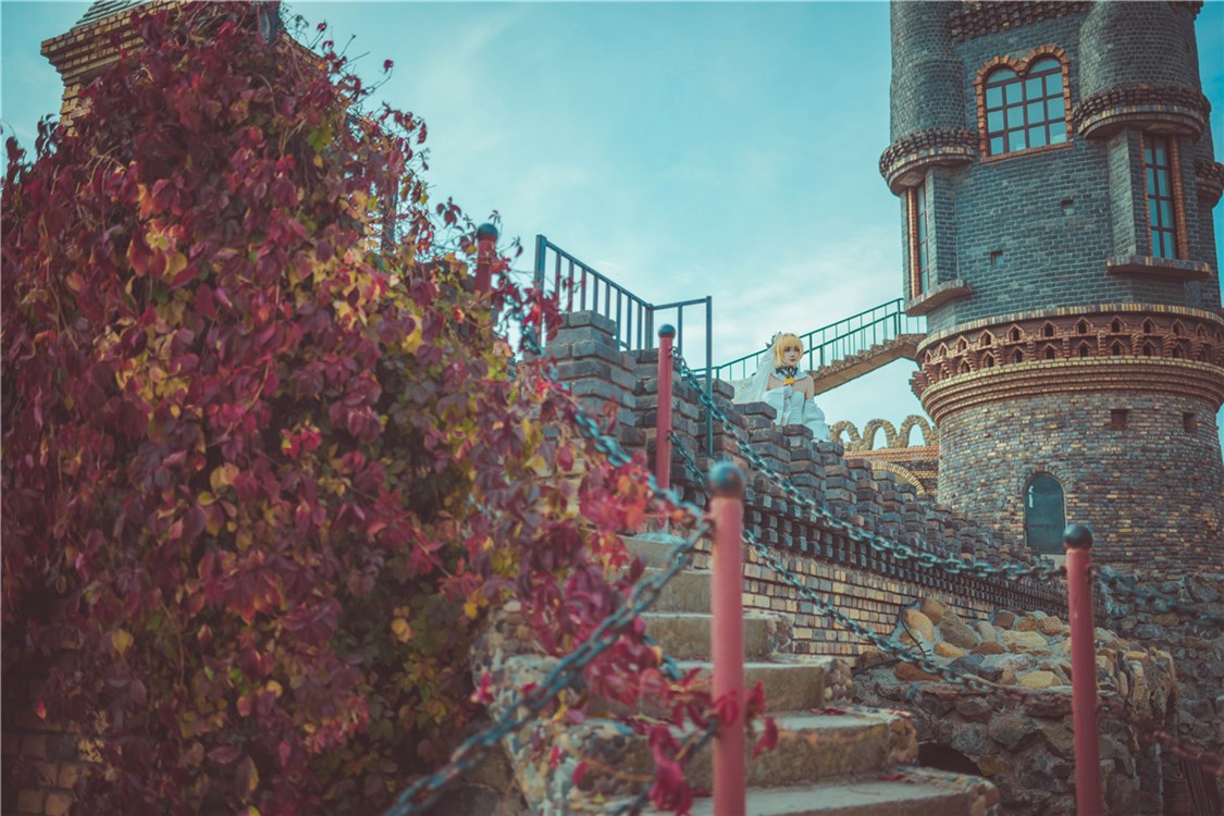 超棒的大长腿cos