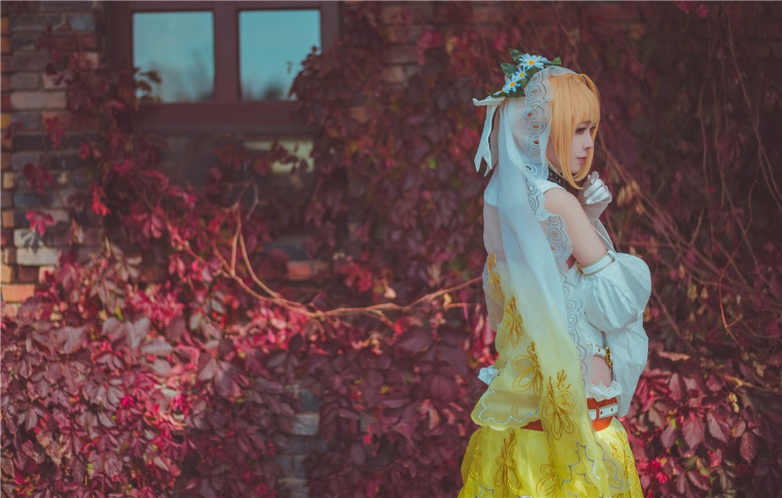 超棒的大长腿cos