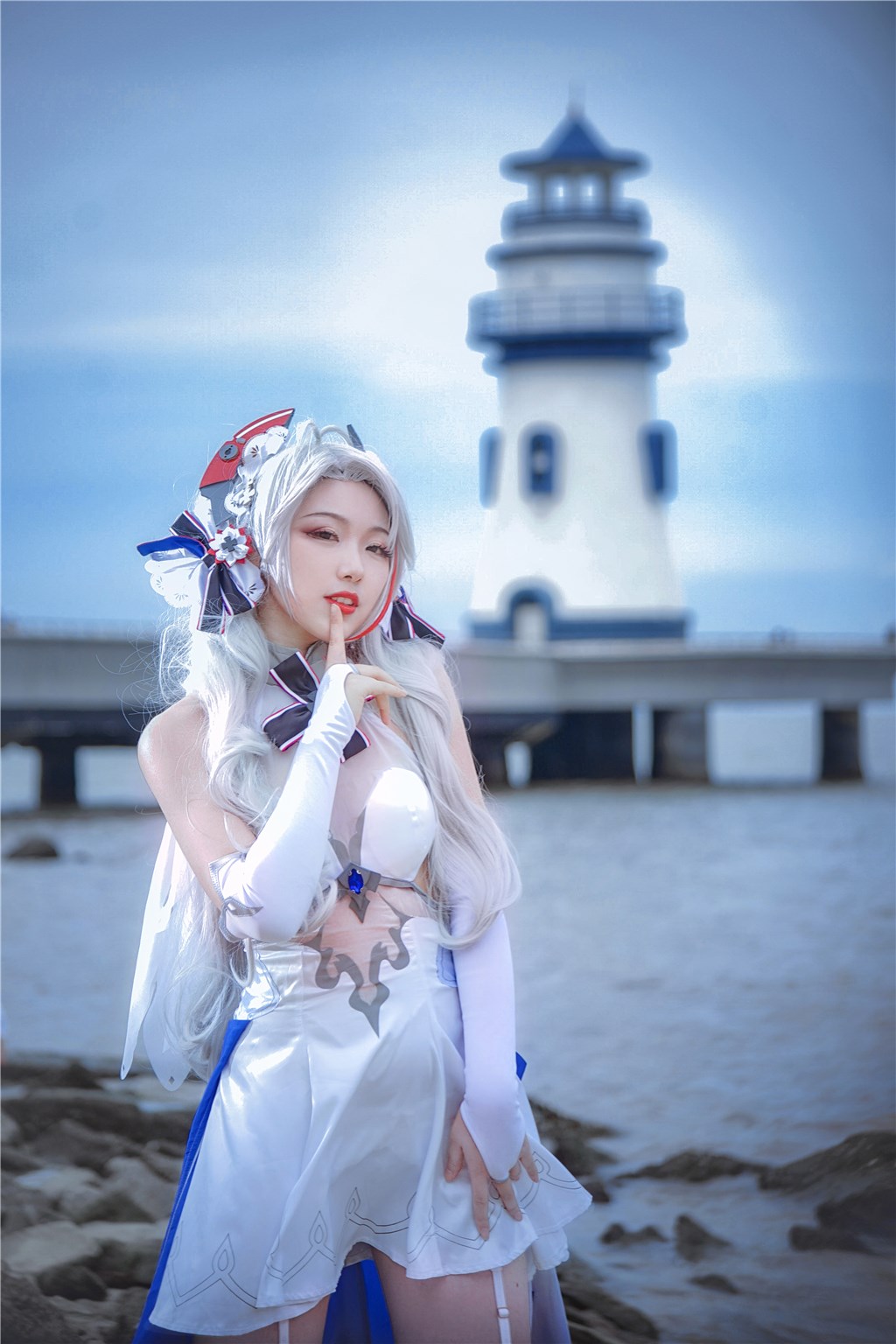 碧蓝-欧根花嫁