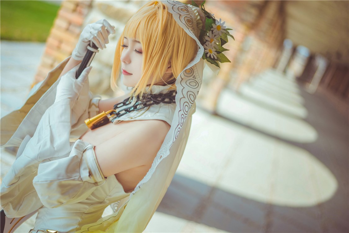 超棒的大长腿cos