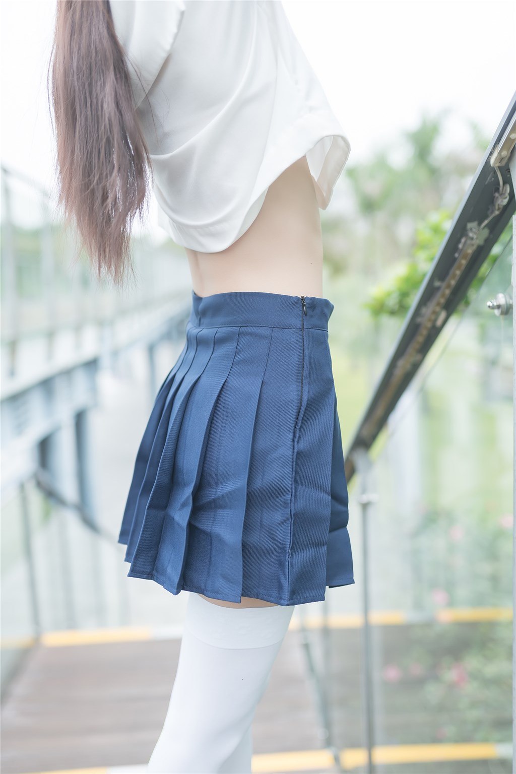 白丝与细腿