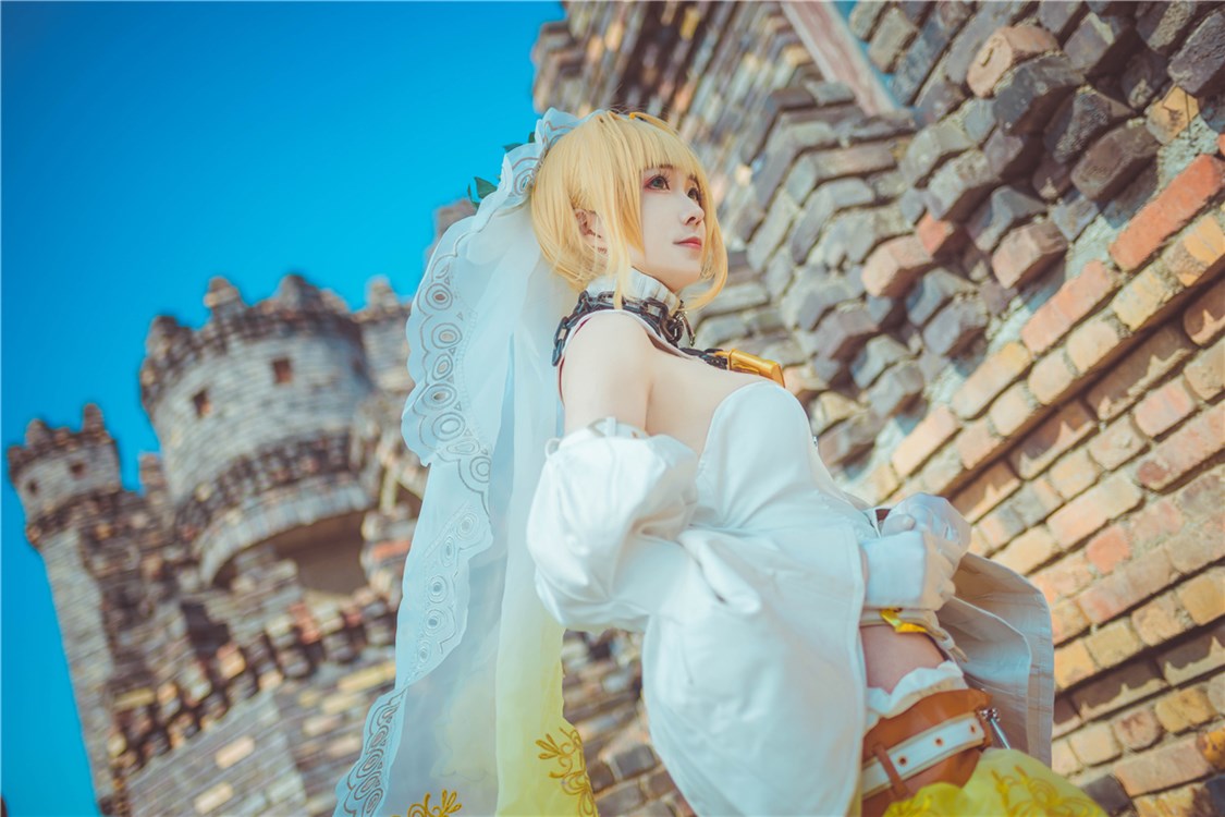 超棒的大长腿cos