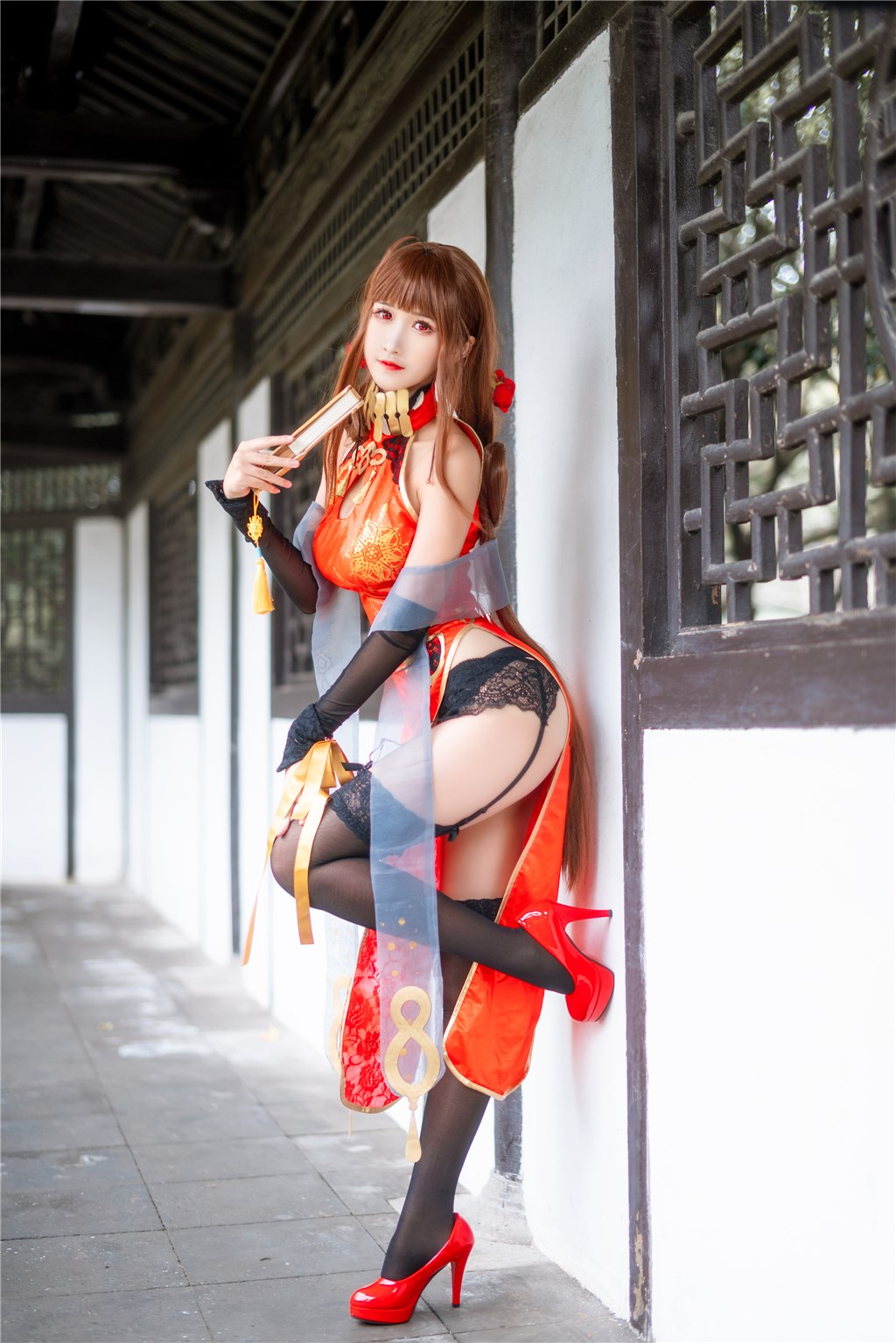 红色旗袍