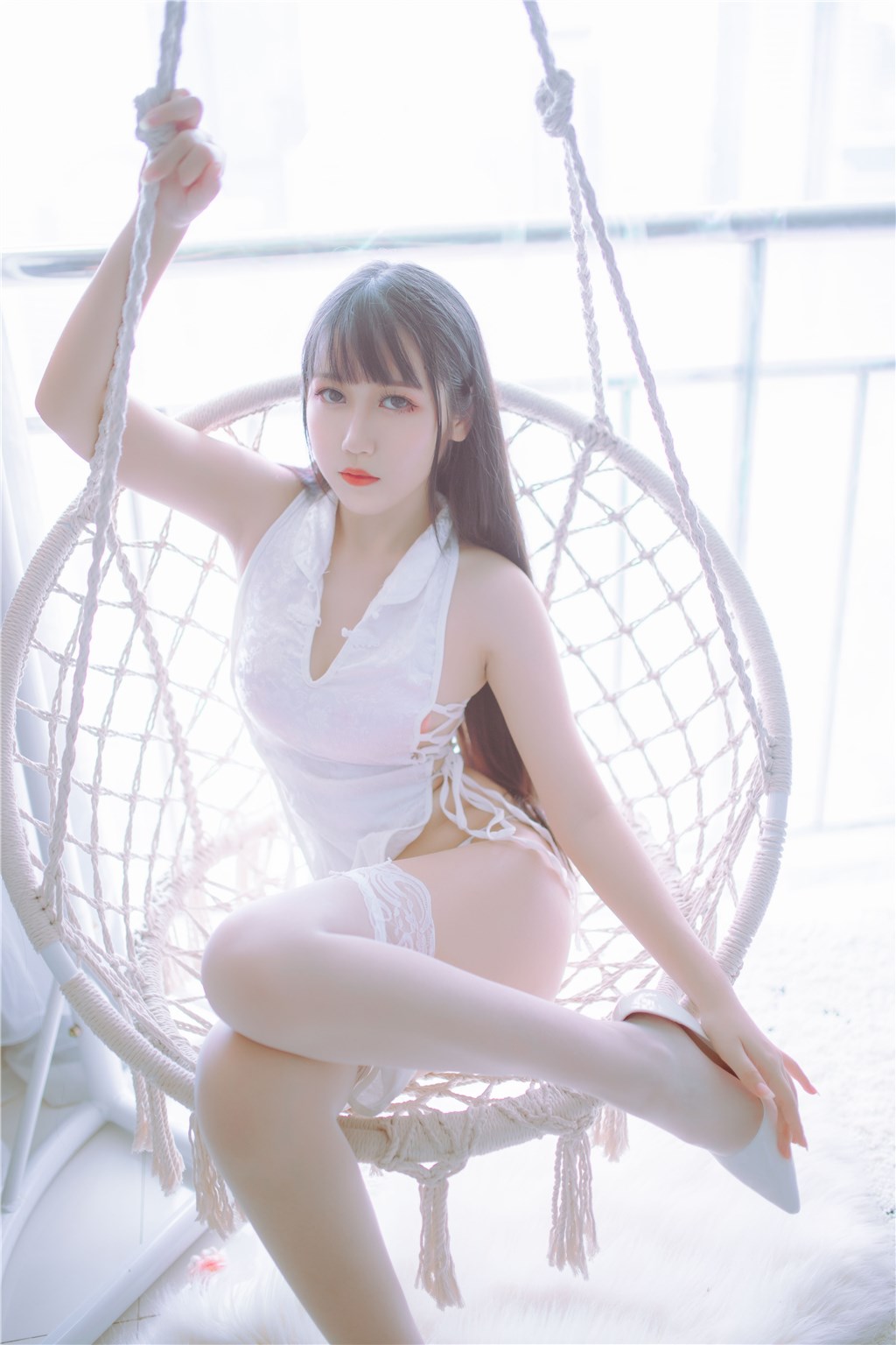 黑白旗袍双子