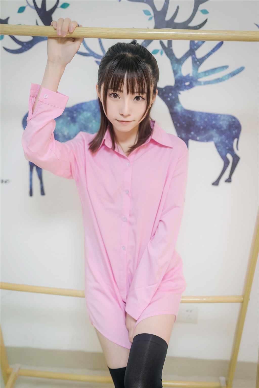 vol.49-粉色衬衫