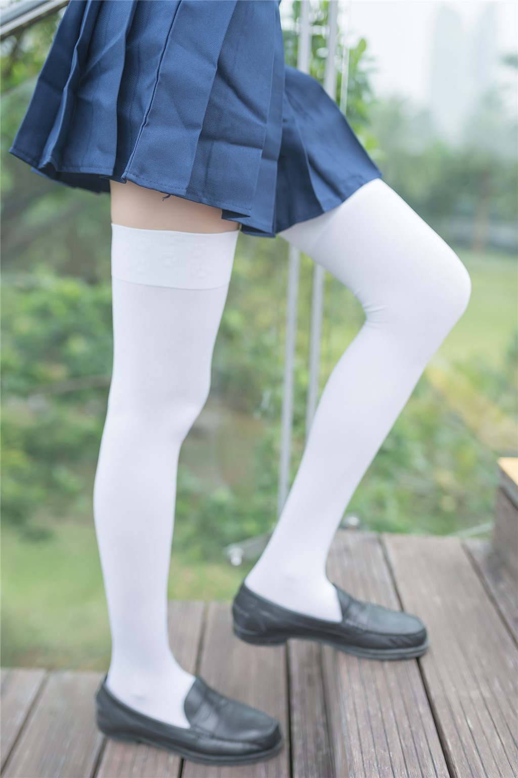 白丝与细腿