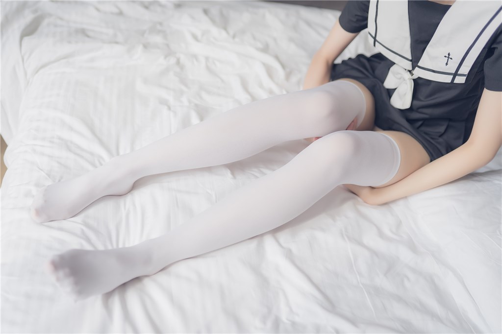 制服就要配白丝
