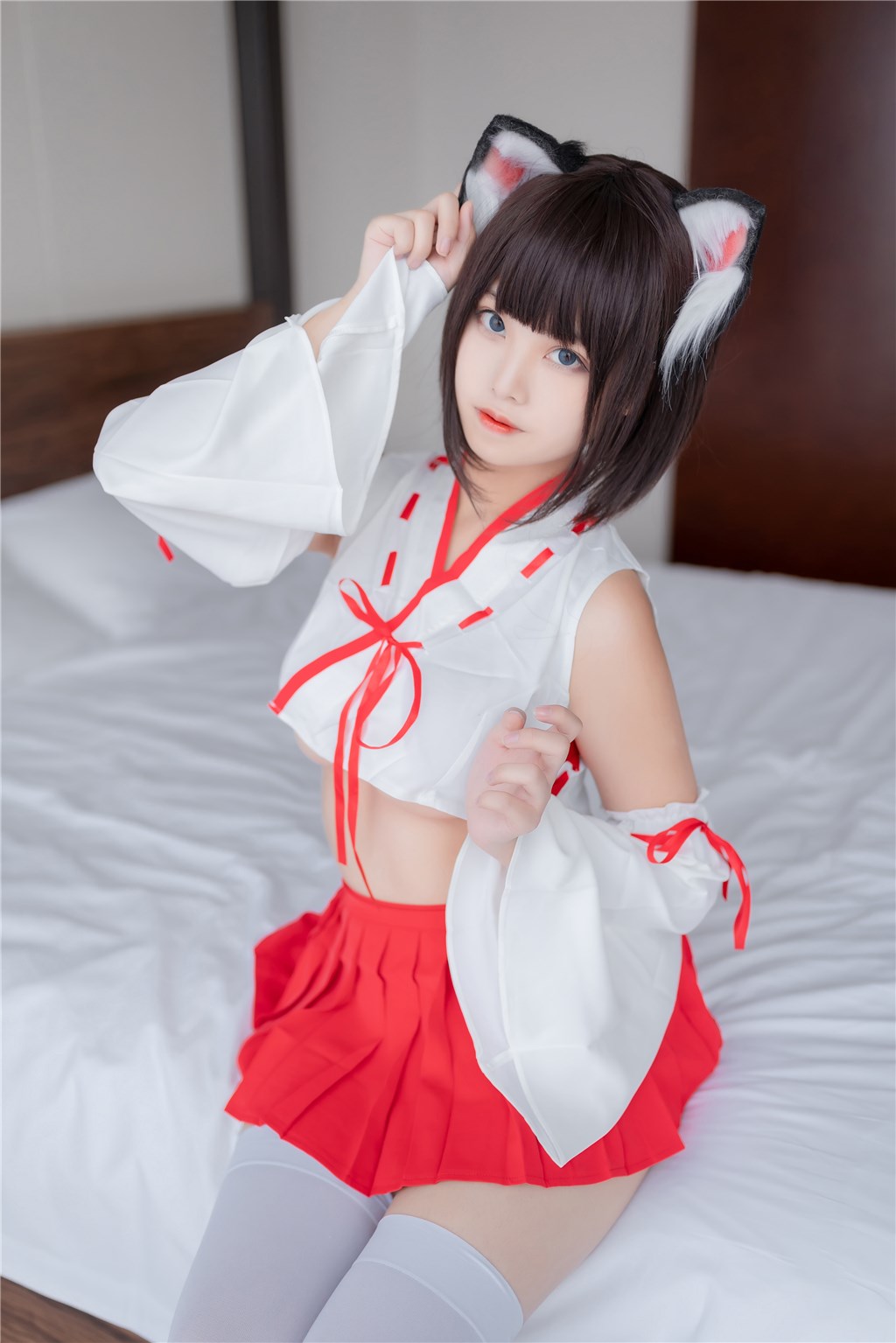 红色巫女服