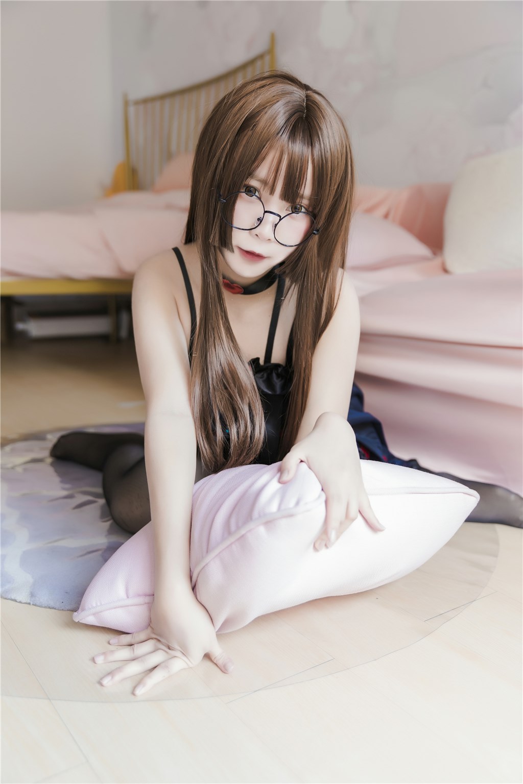 黑色睡衣