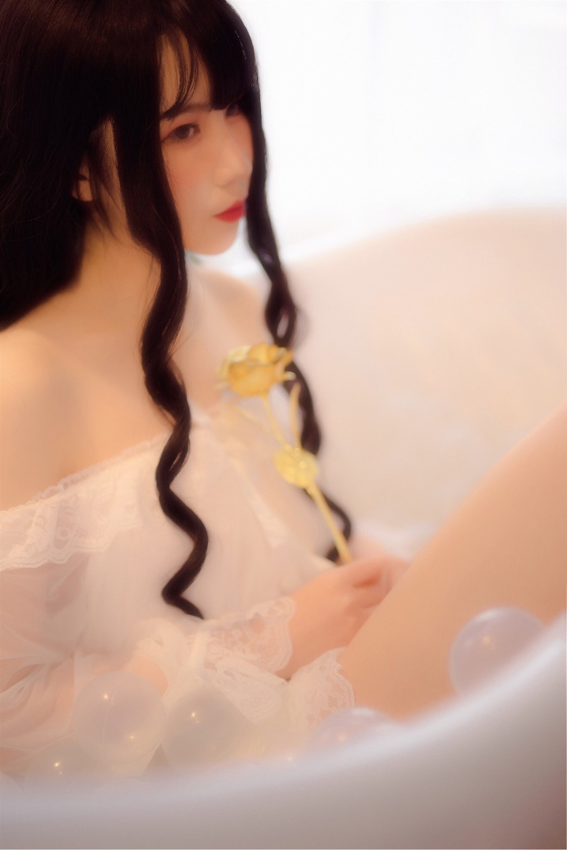 油画少女
