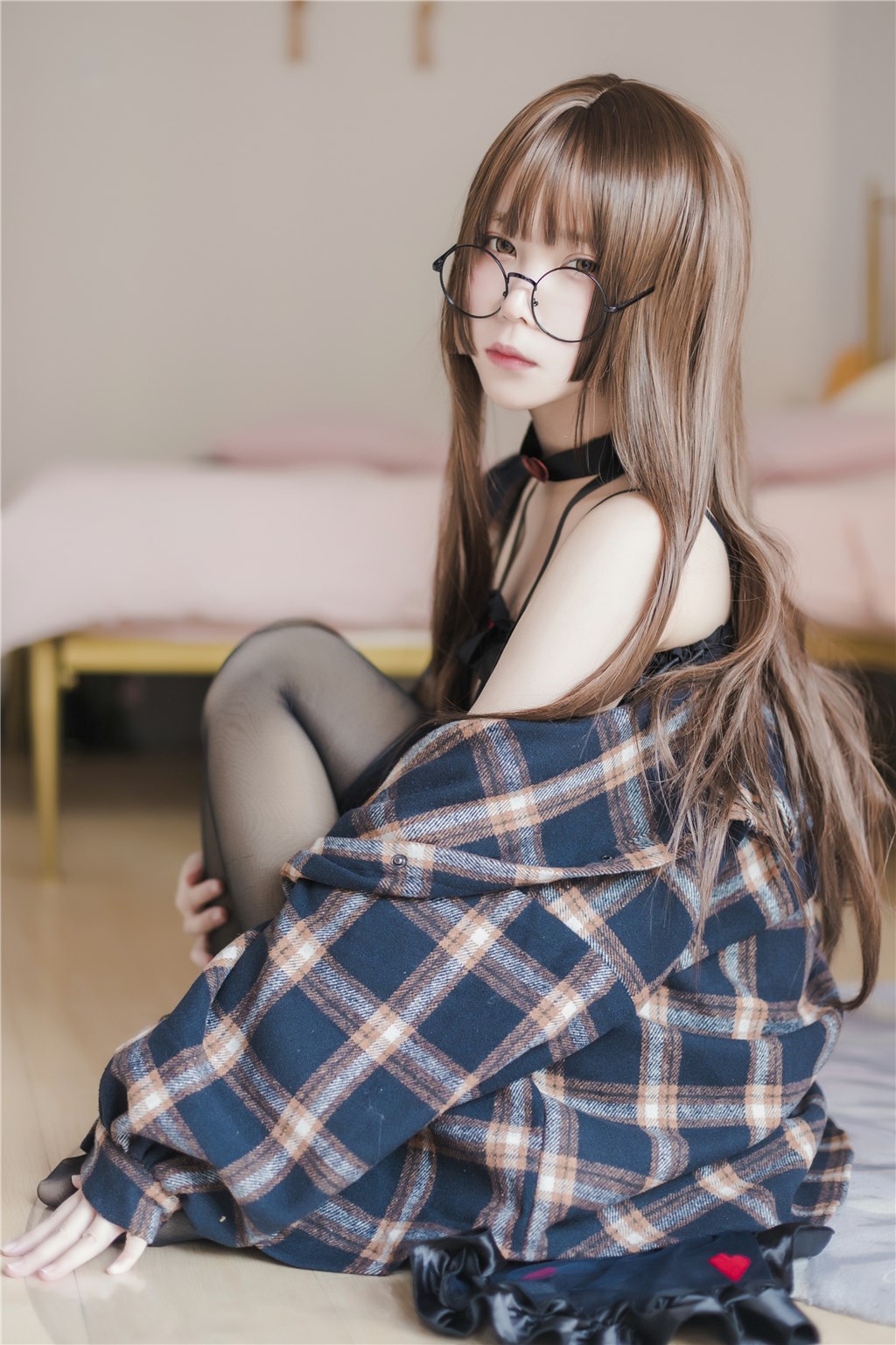 黑色睡衣