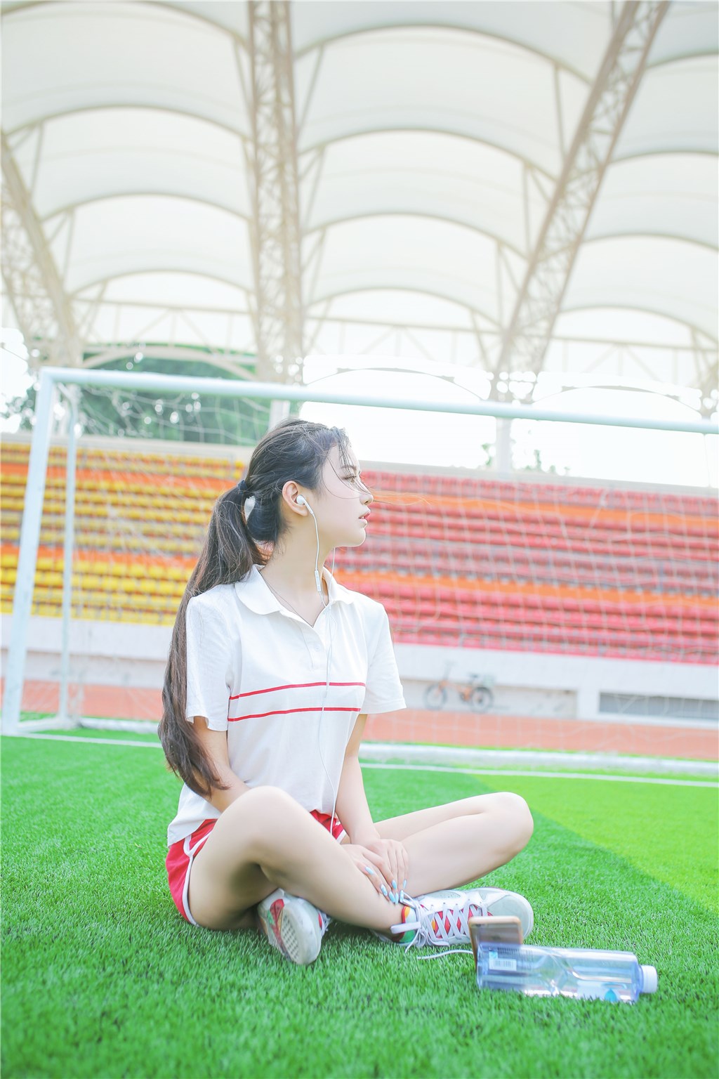 去操场上来一场偶遇吧