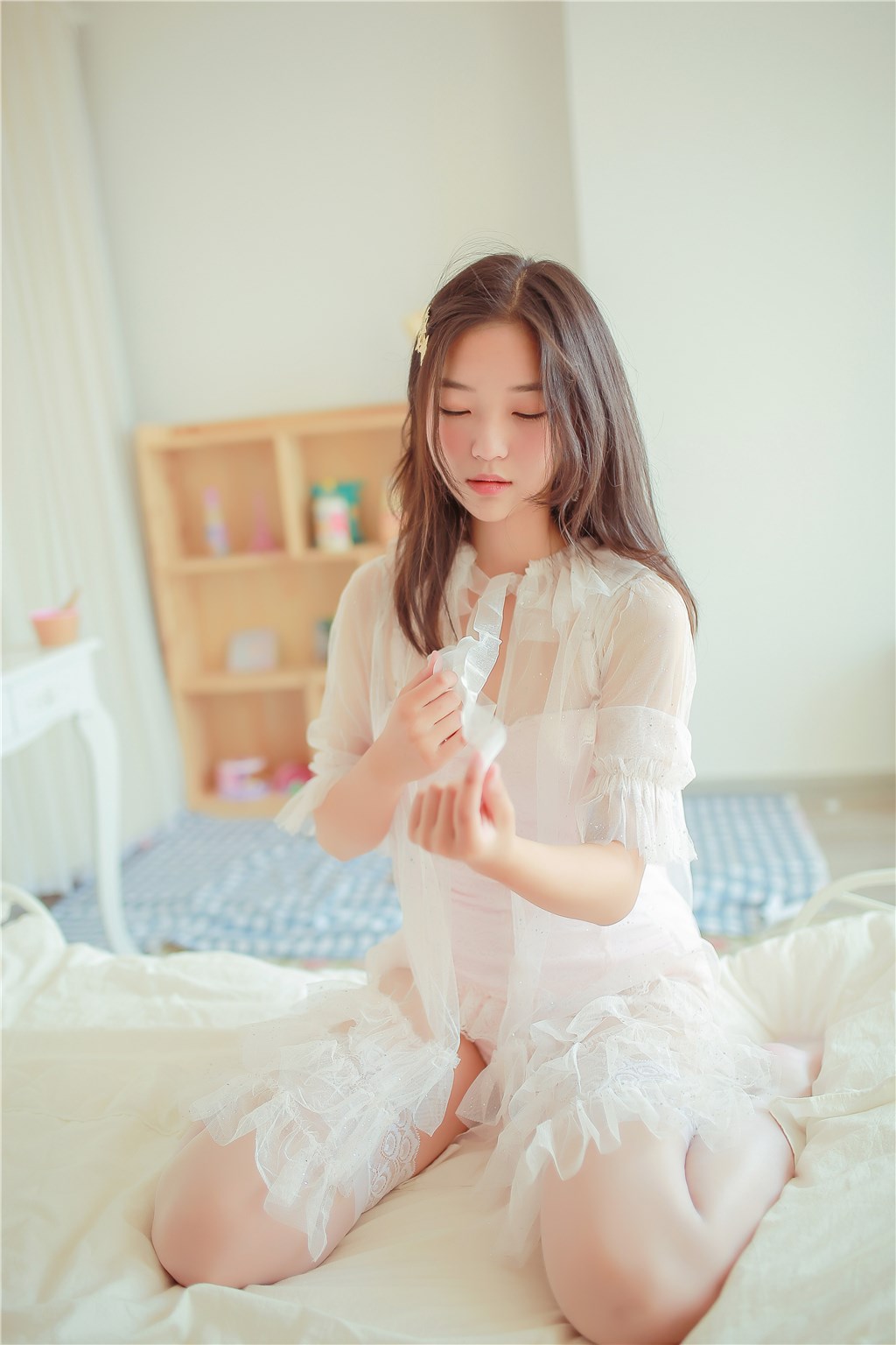 睡衣少女
