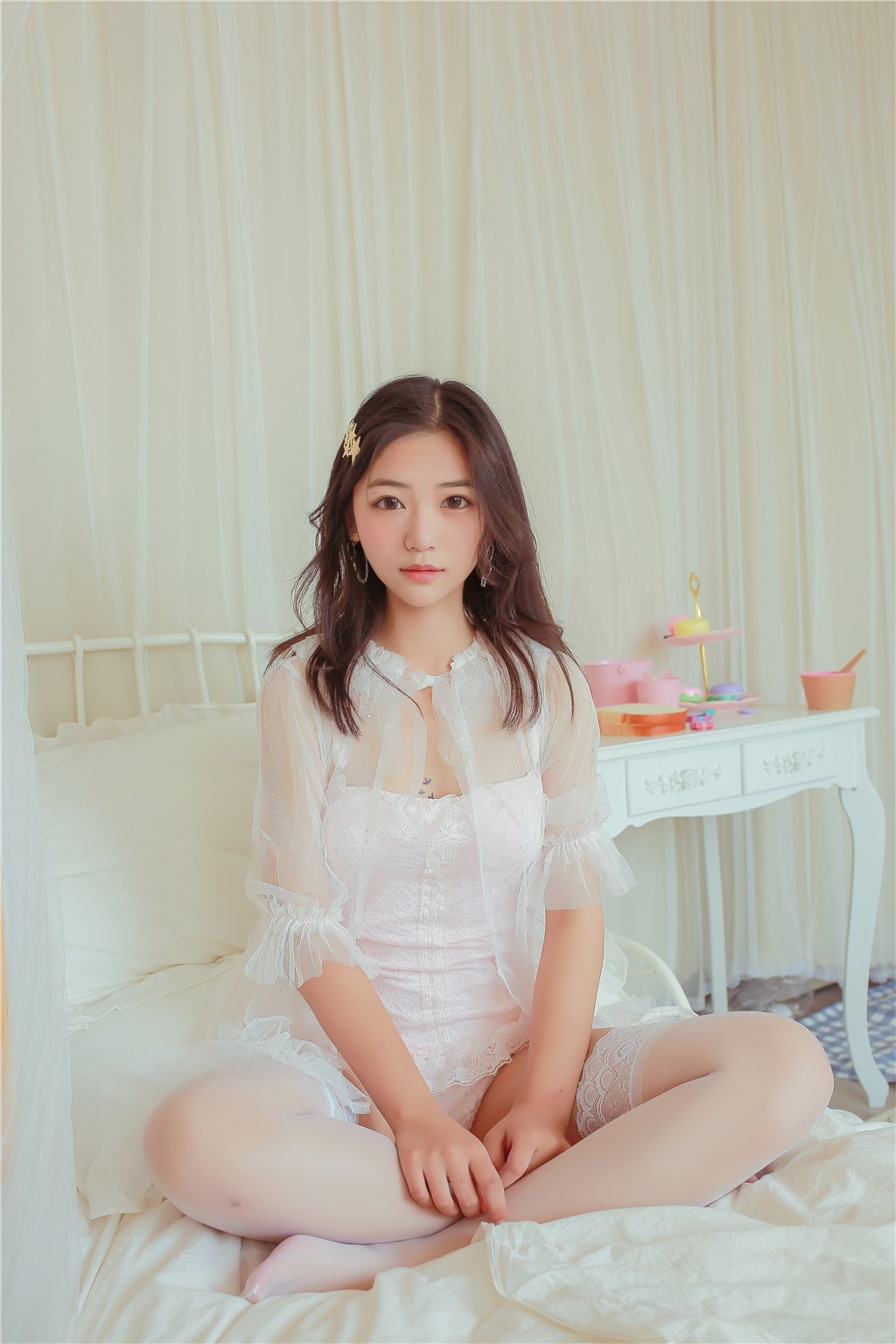 睡衣少女