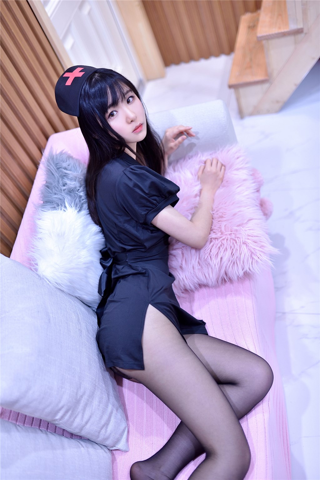 俏皮制服